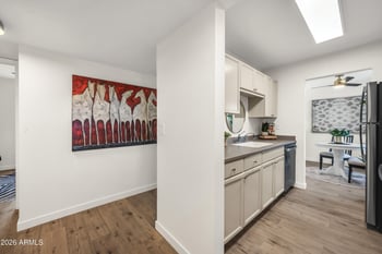 7550 N 12th St #124, Phoenix, AZ 85020