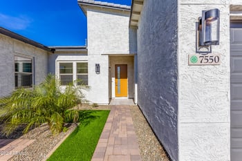 7550 Gelding Dr, Peoria, AZ 85381