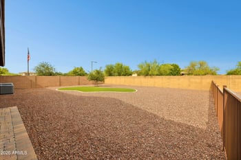 7551 W Saguaro Park Ln, Peoria, AZ 85383