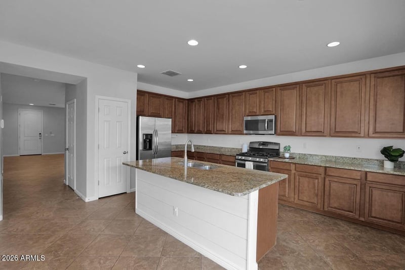 7552 Onza Ave, Mesa, AZ 85212