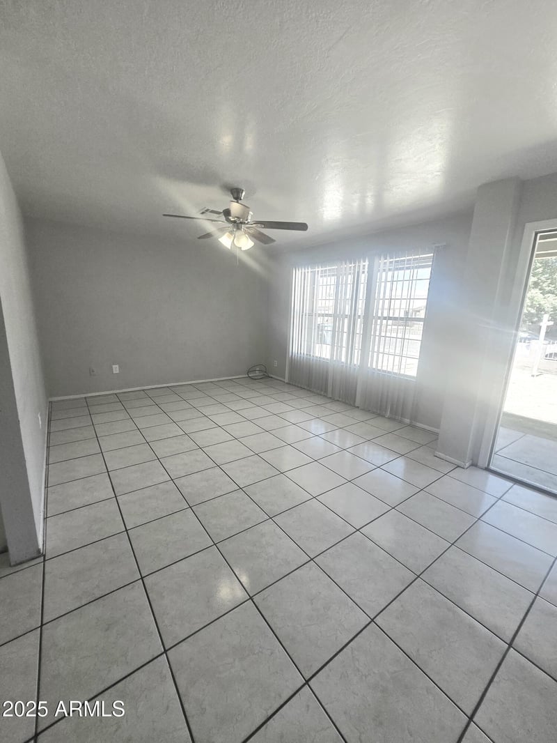 7553 Montecito Ave, Phoenix, AZ 85033