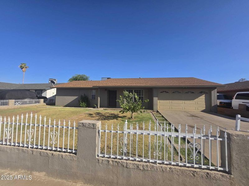 7553 W Montecito Ave, Phoenix, AZ 85033