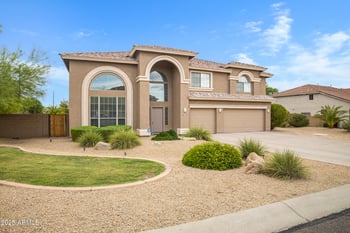 7555 Laurel St, Mesa, AZ 85207