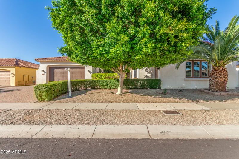 7556 Crystal Rd, Glendale, AZ 85308