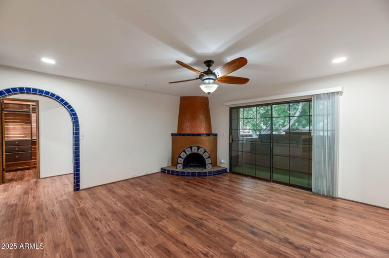 7557 Dreamy Draw Dr #224, Phoenix, AZ 85020