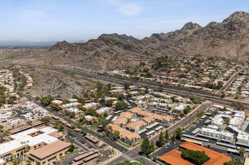 7557 Dreamy Draw Dr #240, Phoenix, AZ 85020