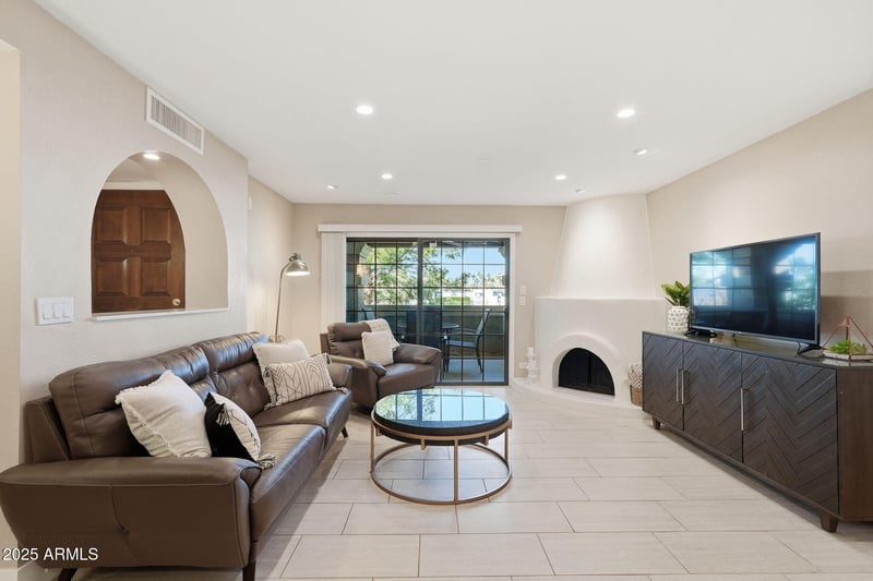 7557 Dreamy Draw Dr #264, Phoenix, AZ 85020