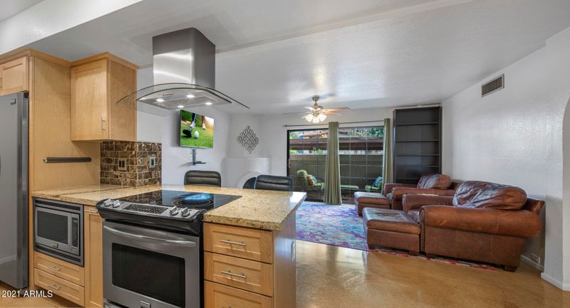 7557 N Dreamy Draw Dr #130, Phoenix, AZ 85020
