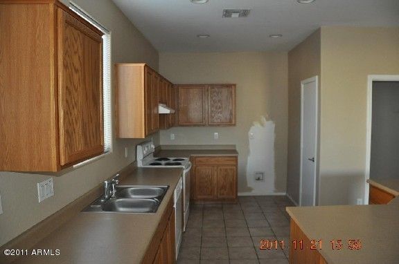 7558 W State Ave, Glendale, AZ 85303