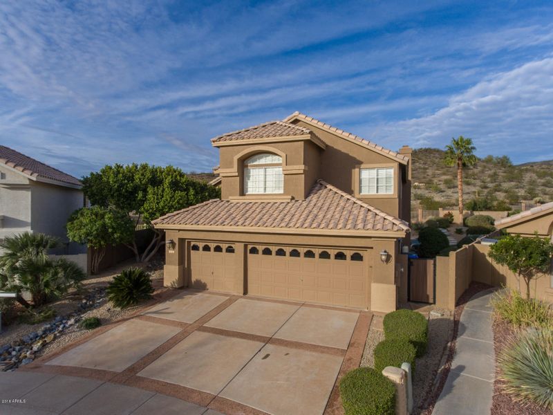 756 E Verbena Dr, Phoenix, AZ 85048