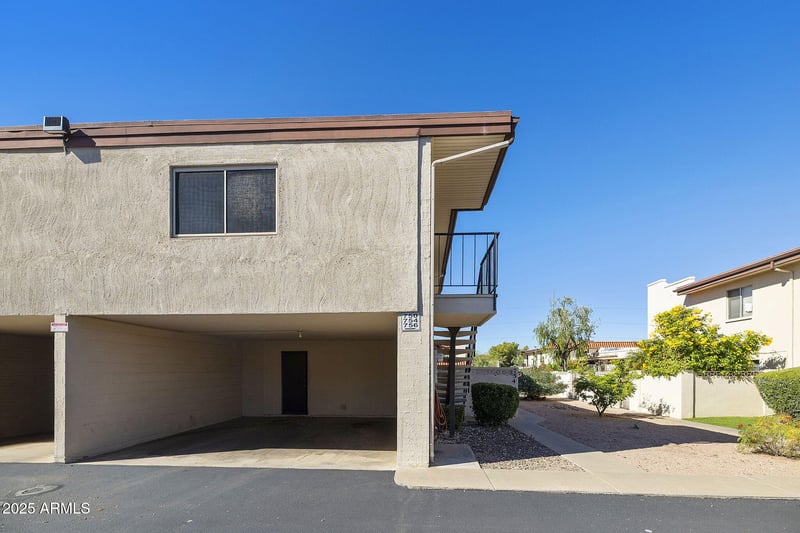 756 Joan D Arc Ave, Phoenix, AZ 85022