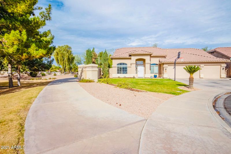 756 W Stanford Ave, Gilbert, AZ 85233