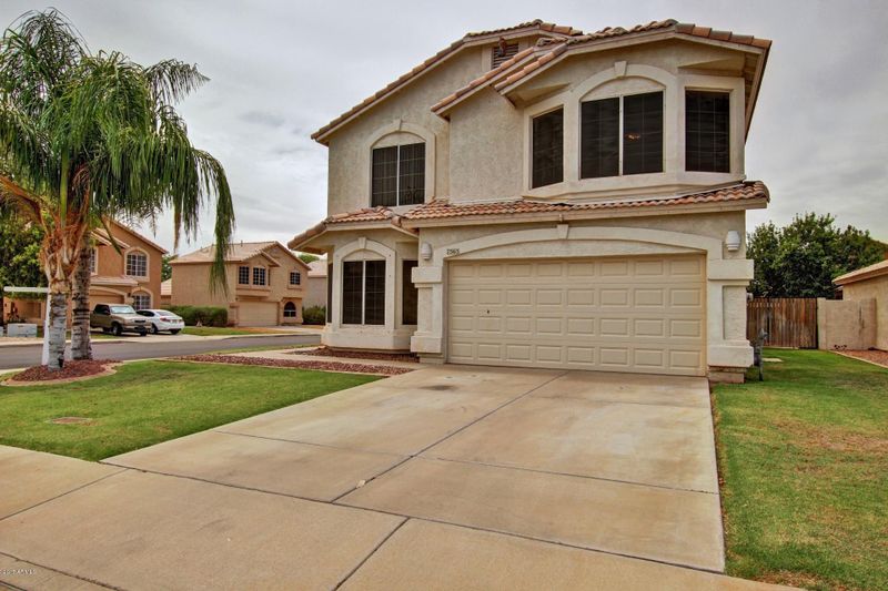 7563 E Lobo Ave, Mesa, AZ 85209