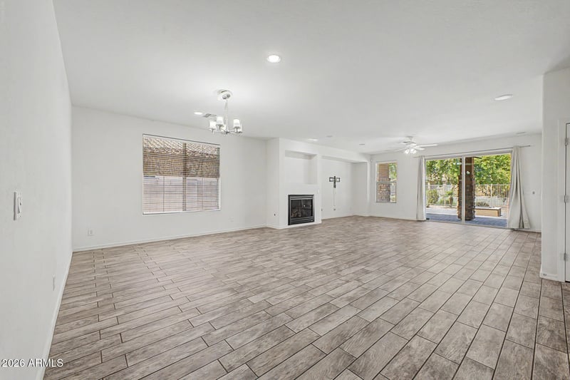 7564 W Berridge Ln, Glendale, AZ 85303