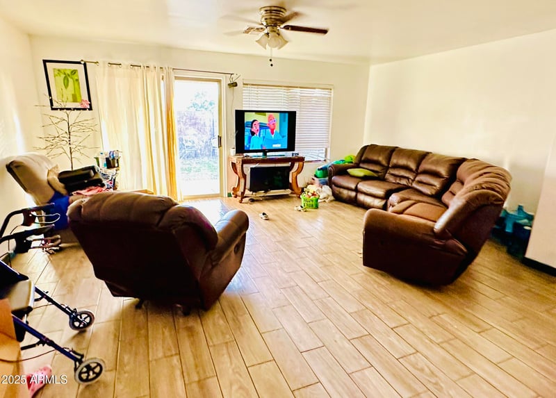 7567 Pasadena Ave, Glendale, AZ 85303