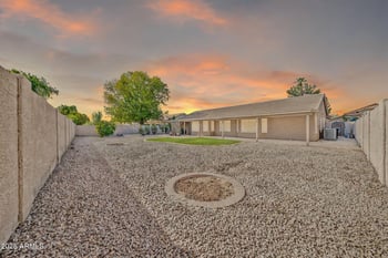 7569 Maui Ln, Peoria, AZ 85381