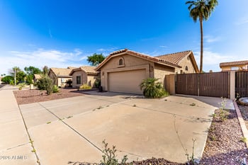 757 Courtney Ln, Tempe, AZ 85284