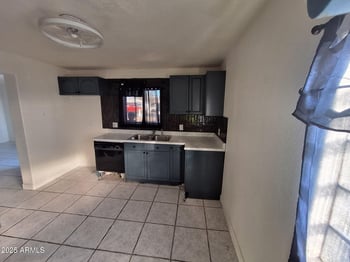 757 E 2nd St, Mesa, AZ 85203