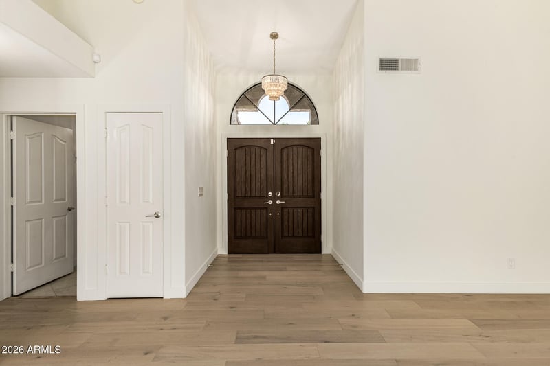 757 Courtney Ln, Tempe, AZ 85284