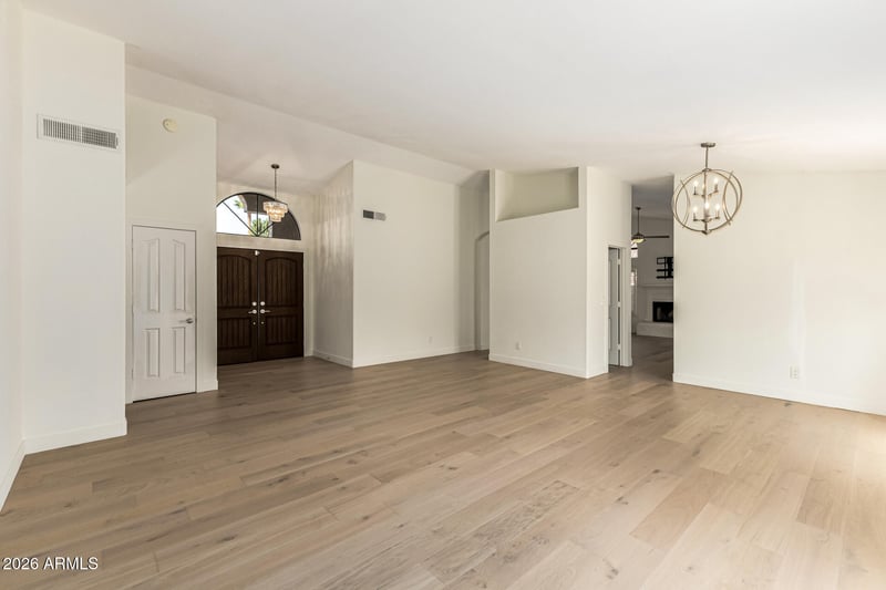 757 Courtney Ln, Tempe, AZ 85284