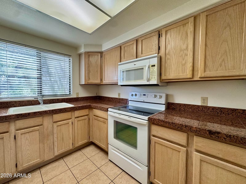 7575 Indian Bend Rd #2010, Scottsdale, AZ 85250