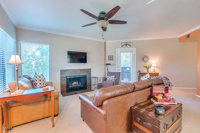 7575 E Indian Bend Rd #2011, Scottsdale, AZ 85250