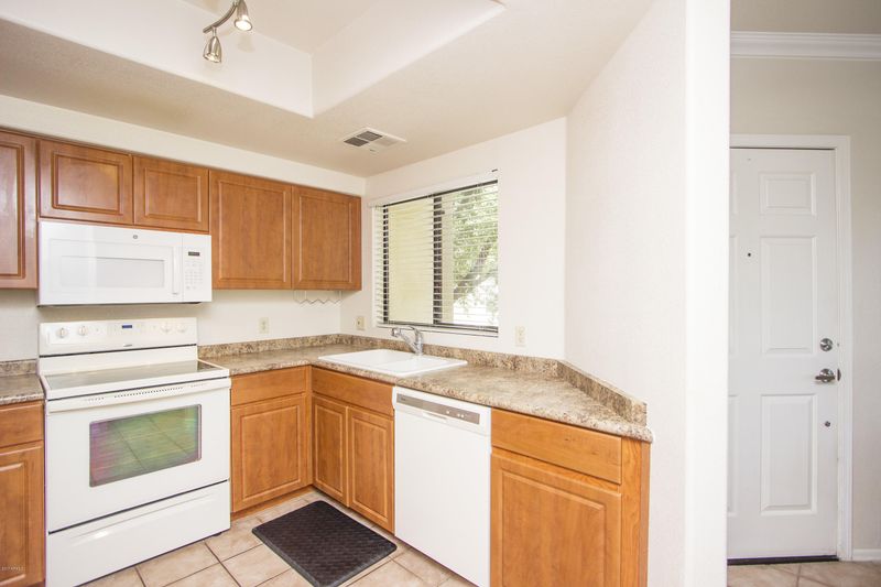 7575 E Indian Bend Rd #2087, Scottsdale, AZ 85250