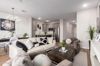 7576 Darrow St, Laveen, AZ 85339