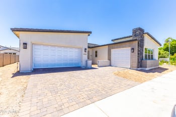 7577 Evans Dr, Peoria, AZ 85381