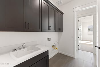 7577 Evans Dr, Peoria, AZ 85381