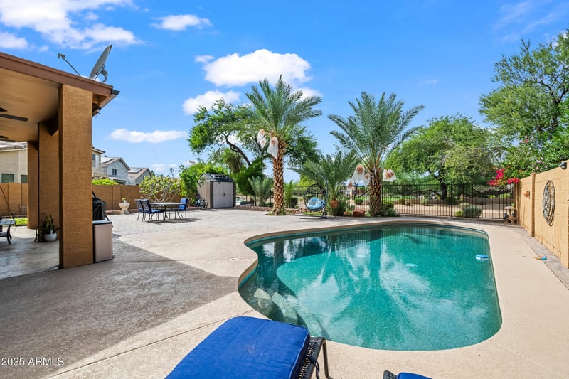 758 Irma Ln, Phoenix, AZ 85024
