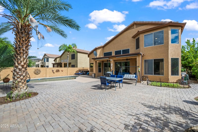 758 Irma Ln, Phoenix, AZ 85024