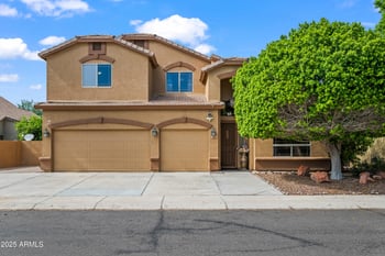 758 Irma Ln, Phoenix, AZ 85024