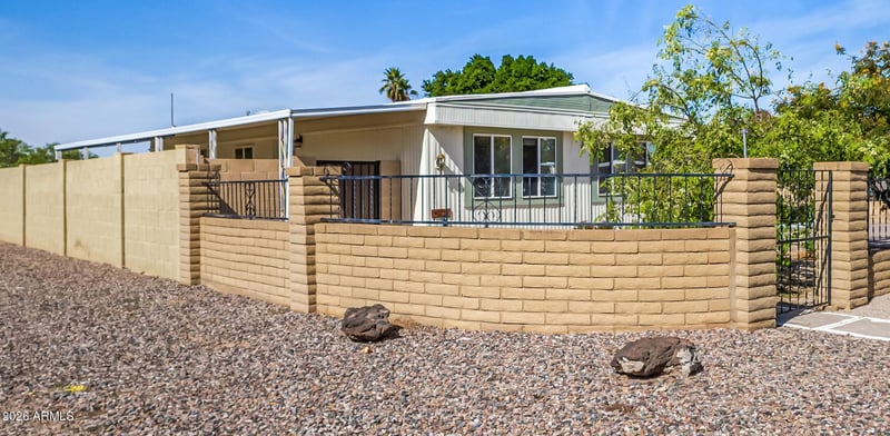 758 87th Way, Mesa, AZ 85208