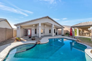 7580 Vermont Ave, Glendale, AZ 85303