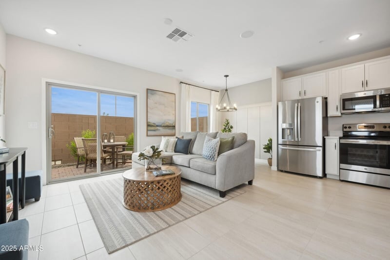 7584 Darrow St, Laveen, AZ 85339