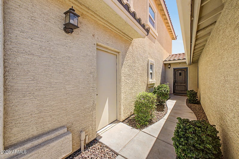 7588 W Kerry Ln, Glendale, AZ 85308