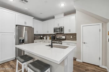 759 E Zesta Ln #102, Gilbert, AZ 85297