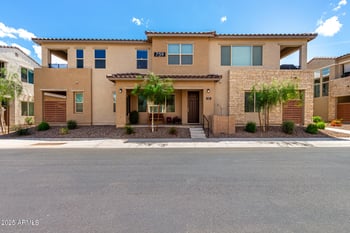 759 Lark St #202, Gilbert, AZ 85297