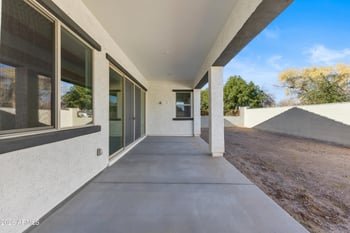 7592 Evans Dr, Peoria, AZ 85381