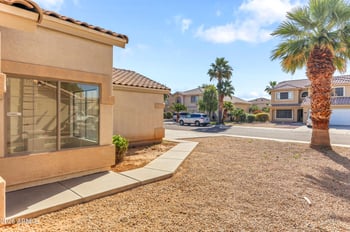 7594 Citrus Way, Glendale, AZ 85303