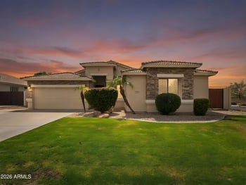 7595 W Tierra Buena Ln, Peoria, AZ 85382