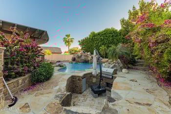 7596 87th Dr, Glendale, AZ 85305