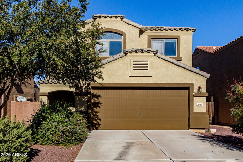 7596 Charter Oak Rd, Peoria, AZ 85381