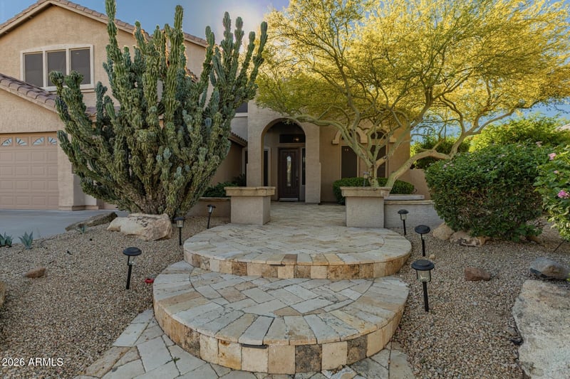 7596 N 87th Dr, Glendale, AZ 85305