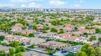 7598 85th Dr, Glendale, AZ 85305