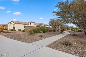 7598 Jessie Ln, Peoria, AZ 85383