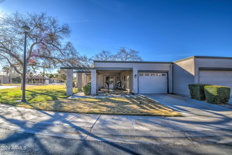 76 Leisure World --, Mesa, AZ 85206