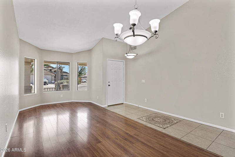 76 Corriente Ct, San Tan Valley, AZ 85143