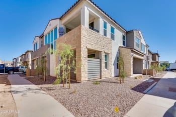 760 Doral Ave #101, Gilbert, AZ 85297
